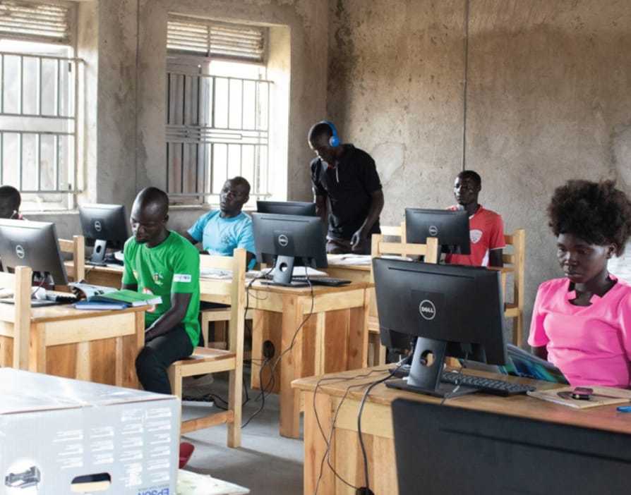 Questioning knowledge production in forced displacement